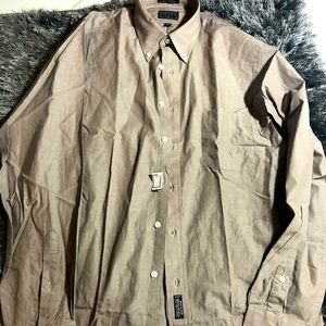 Windsor Tan Button Down Shirt size 15.5/35…